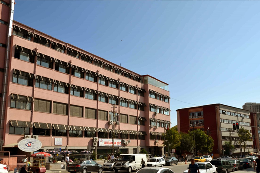 Ankara Ulucanlar Göz Eğitim ve Araştırma Hastanesi